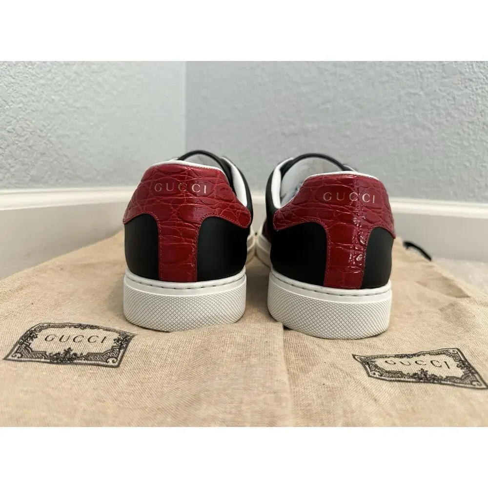 Gucci product pair